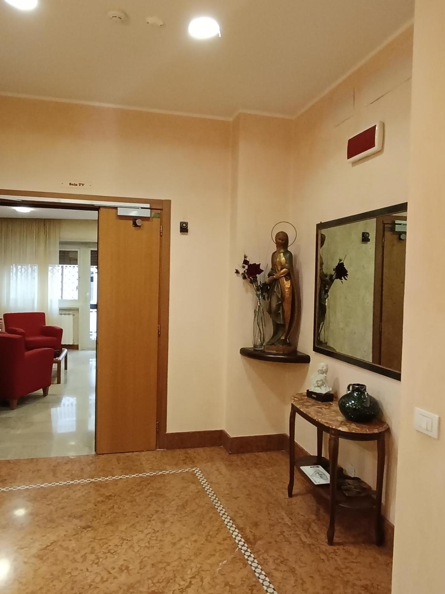 Guest house Casa Per Ferie Mater Ecclesiae Delle Suore Teatine Rome